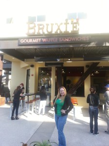 Bruxie Entrance in Huntington Beach