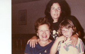 March 1985 - Mom & Gran & Me