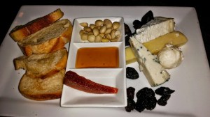 Urban Grill and Wine Bar, Foothill Ranch restaurnats, orange county restaurants, oc wine bar