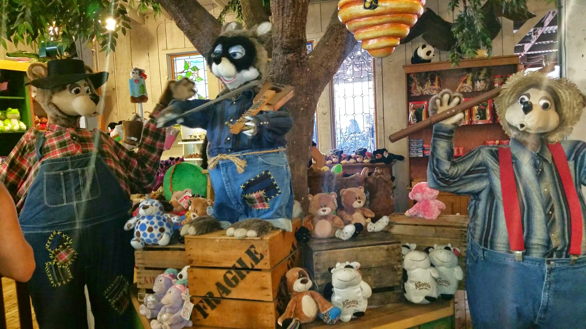 Knott’s Berry Farm – 7 Ways to Visit for a Discounted Price – Dani's ...