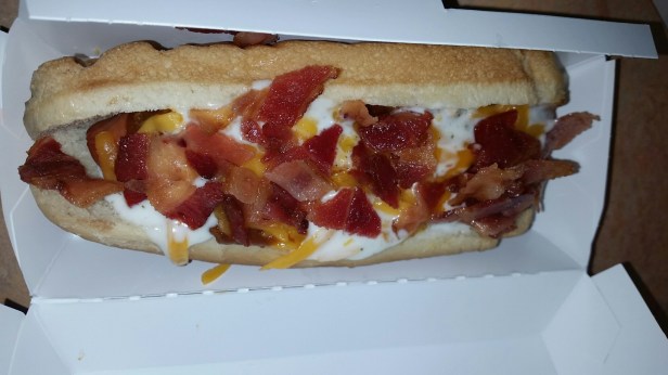 Wienerschnitzel, New Chili Cheese Dogs