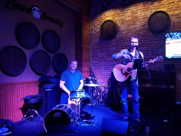 public house, downtown fullerton, evans brewery