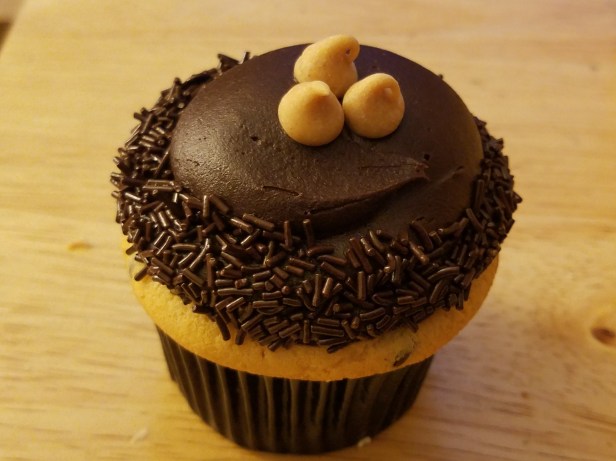 my delight cupcakery, cupcakes ontario, desserts