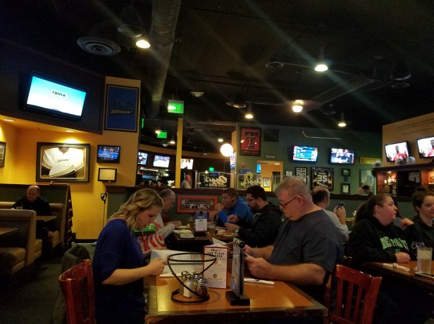 oggis, pizza, garden grove restaurants, brewery