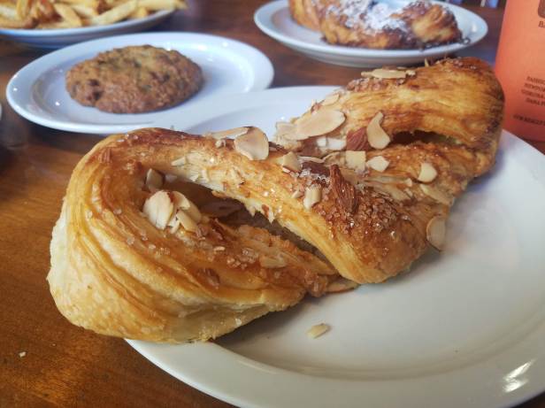 pdm cafe, pain du monde, fashion island, newport beach